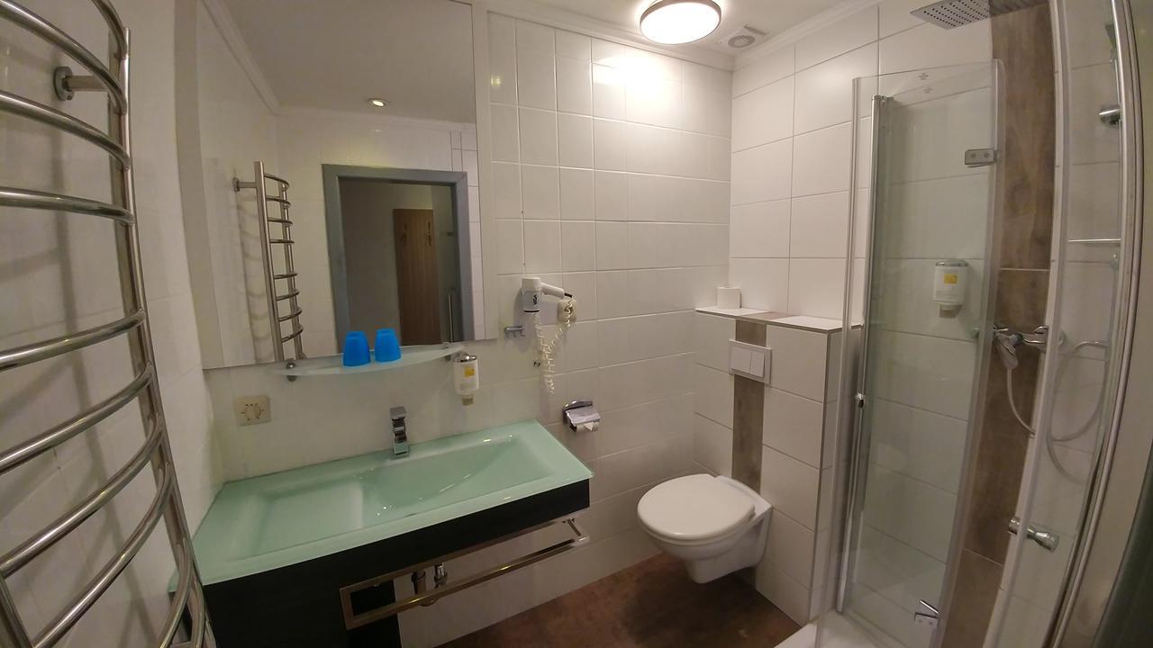 Hotel Goldener Anker Торгау Екстериор снимка