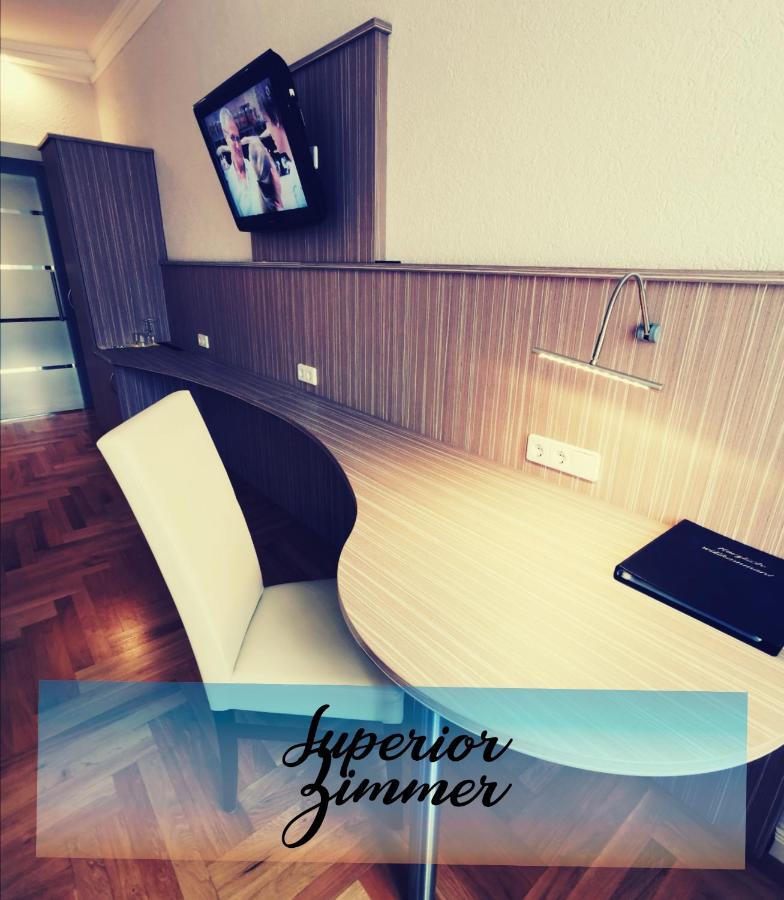 Hotel Goldener Anker Торгау Екстериор снимка